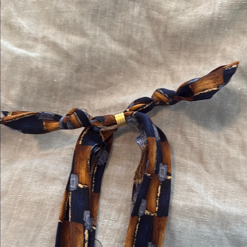 Vintage Scarf Necklace with Bee Pendant - Picture 3 of 3